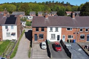 Photo 1- click for photo gallery